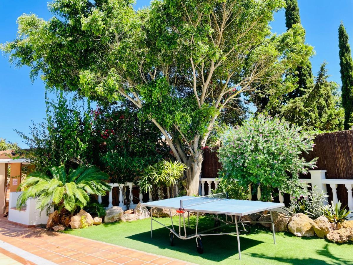 Villa Con Piscina Gigante Sant Francesc de s'Estany Exteriér fotografie