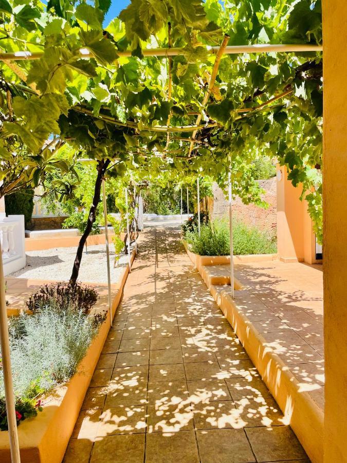 Villa Con Piscina Gigante Sant Francesc de s'Estany Exteriér fotografie