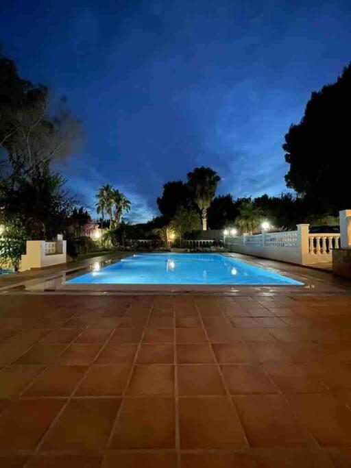 Villa Con Piscina Gigante Sant Francesc de s'Estany Exteriér fotografie